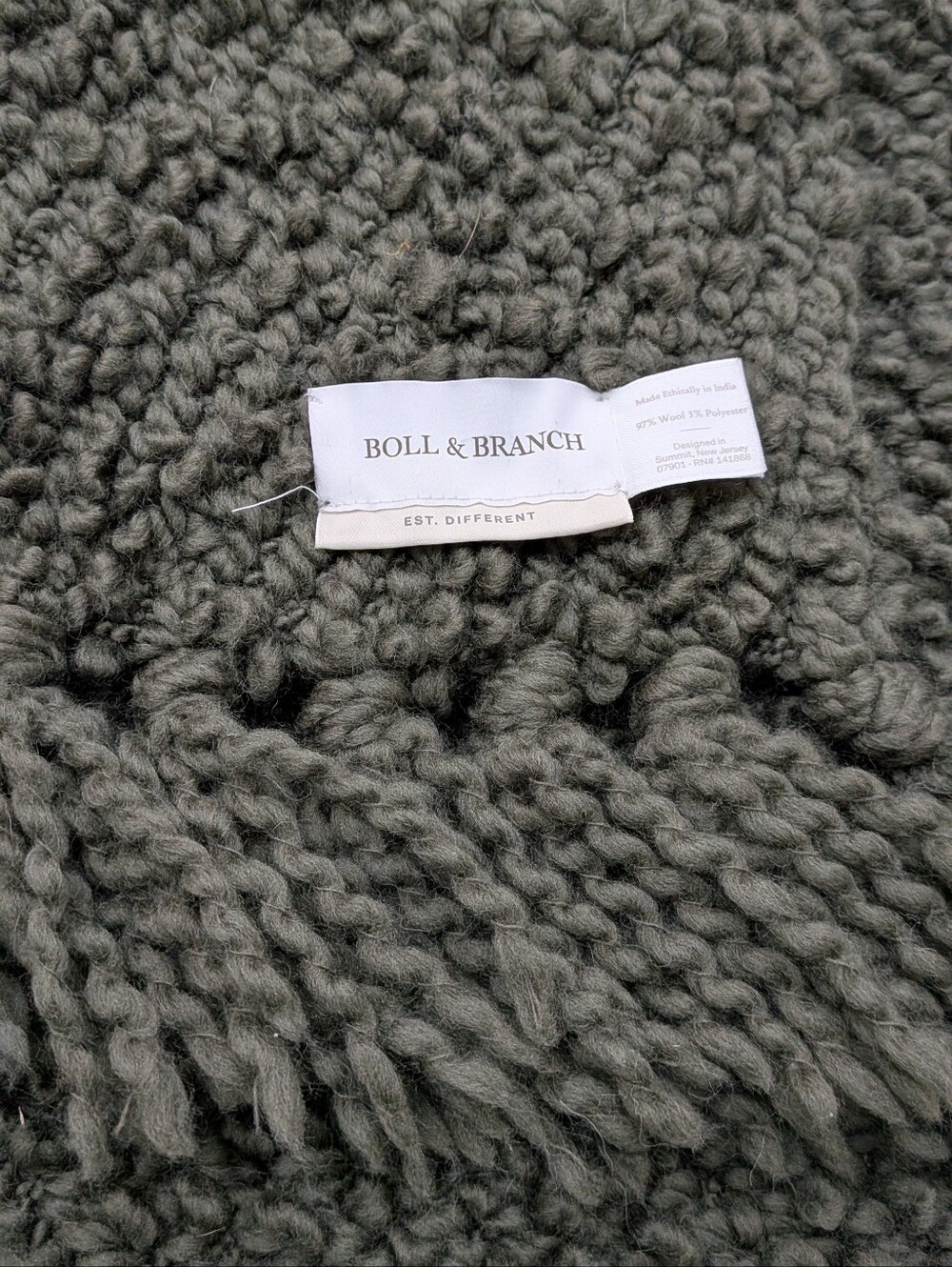 Boll And Branch Cozy Bouclé Throw Blanket. Color Green - Picture 6 of 10